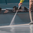 Peinture piscine époxy pour béton, coque polyester, film brillant, grande dureté, adhérence et résistance exeptionnelle PROCOM